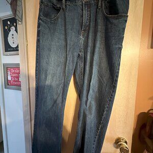 MENS WRANGLER JEANS  42 X 30
